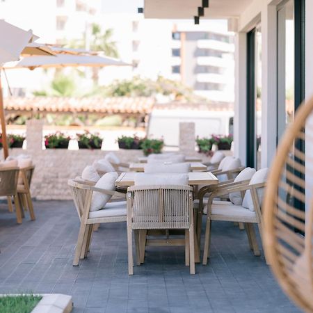 Hotel Teuta Ulcinj Esterno foto