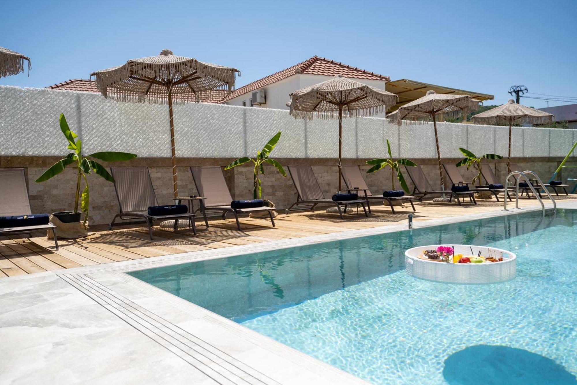 Hotel Teuta Ulcinj Esterno foto